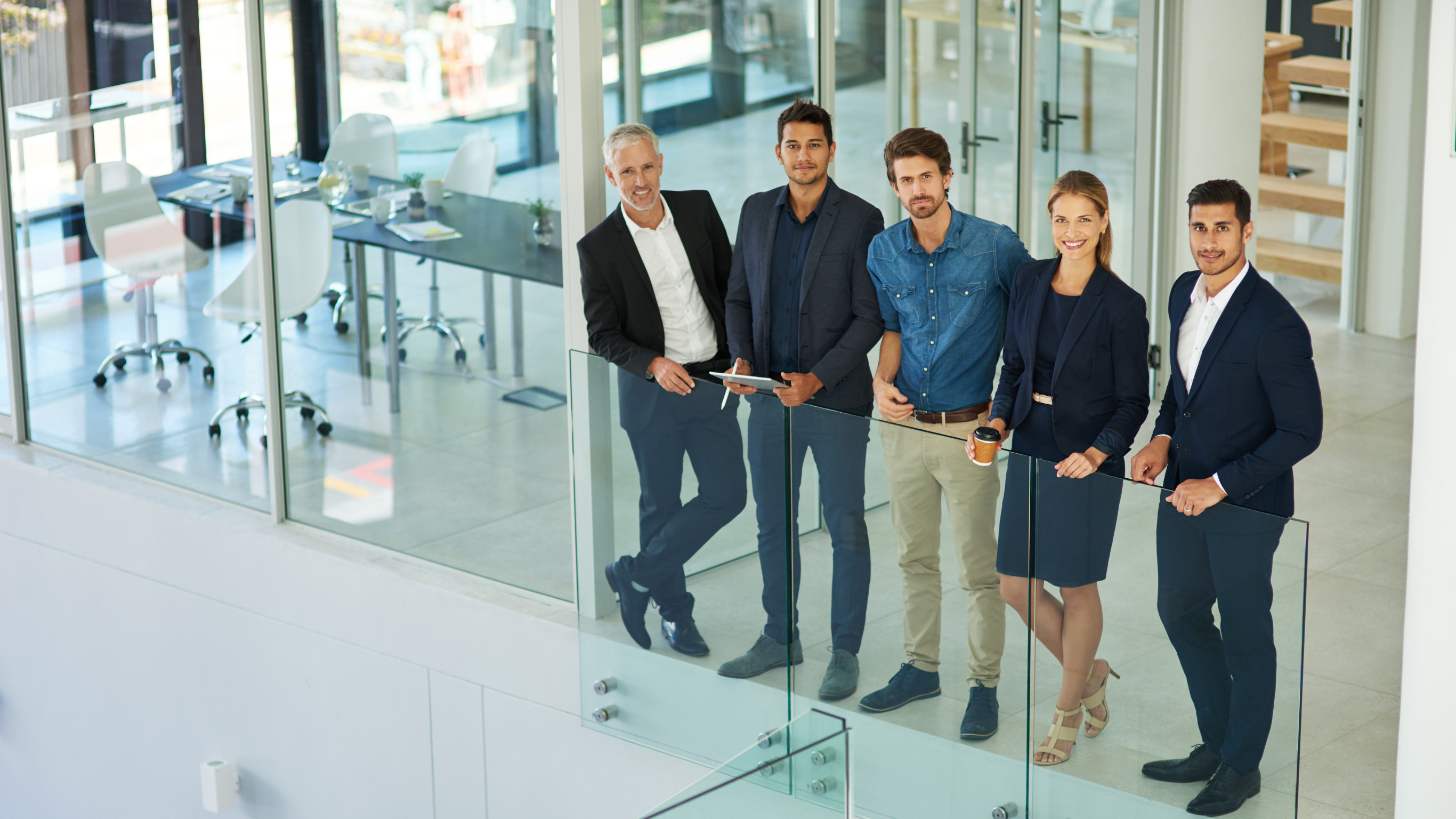 Custom Glass Storefront Benefits Los Angeles
